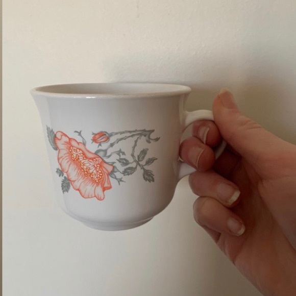 Set of Floral teacups - Picture 4 of 4